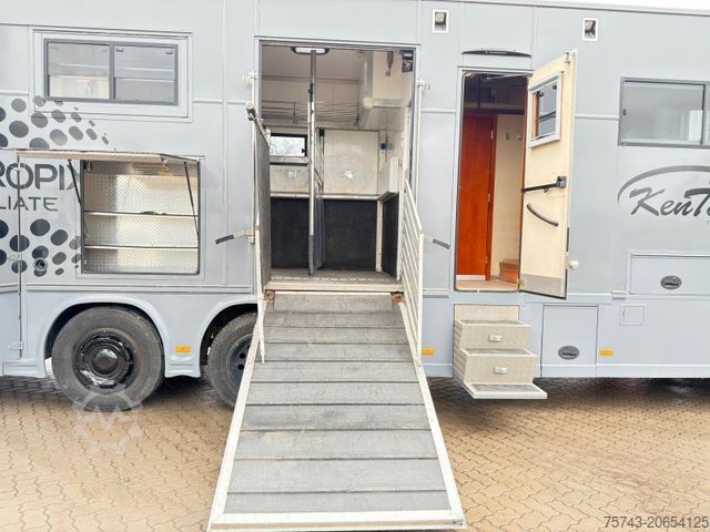 Liellopu pārvadāšanas kravas automašīna MERCEDES-BENZ Actros 2635   6 Pferde  Pop-Out