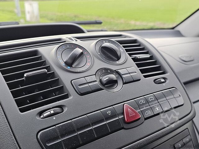 Refrižeratorvagons MERCEDES-BENZ VITO 109 Koelwagen L1 FRIGO!