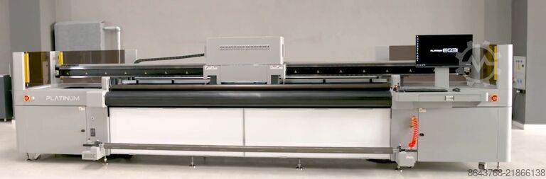 UV混合型数码印刷机 Liyu DSJ3204