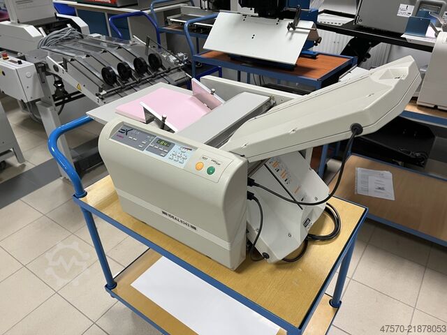 Folding machine Ideal 8343 Automatic Folding Machine
