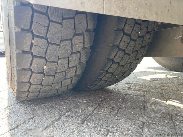  Mercedes-Benz Actros 1848 RETARDER  560373 km original. "as N...