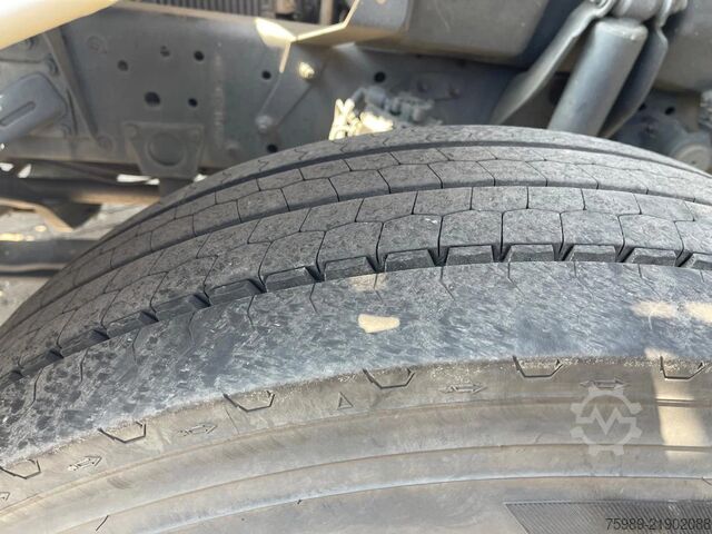  Mercedes-Benz Actros 1848 RETARDER  560373 km original. "as N...