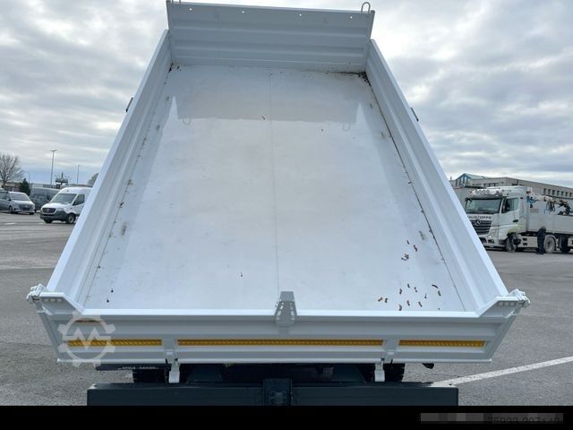 面包车底盘 MERCEDES-BENZ Atego 818 K 4x2 3-S.-Kipper+Klima+2xAHK+2100 km!