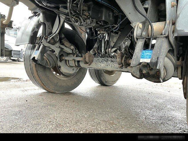 Tipper semitrailer SCHMITZ CARGOBULL SCB S2 Stahl-Kippmulde el. Plane+Lift+Luft