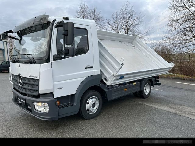 自卸货车面包车 MERCEDES-BENZ Atego 818 K 4x2 3-S.-Kipper+Klima+2xAHK+2600 km!