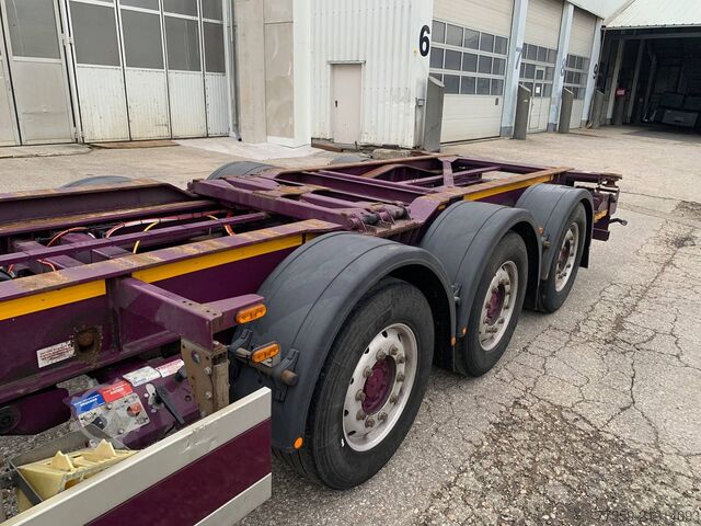 Maināmās virsbūves puspiekabe DENNISON Extendable 1x20'/2x20' /1x40'  (6.X)