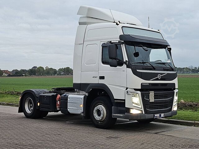 Standard-SZM VOLVO FM 450 GLOBETROTTER ADR