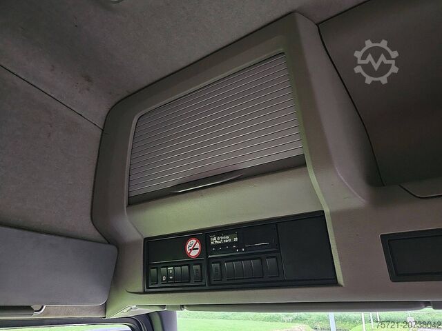 Standard-SZM VOLVO FM 450 GLOBETROTTER ADR