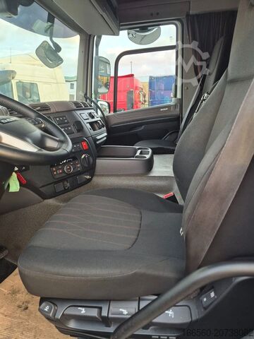 Gefährliche Stoffe DAF CF 480 FT SPACE CAB ADR ZF INTARDER