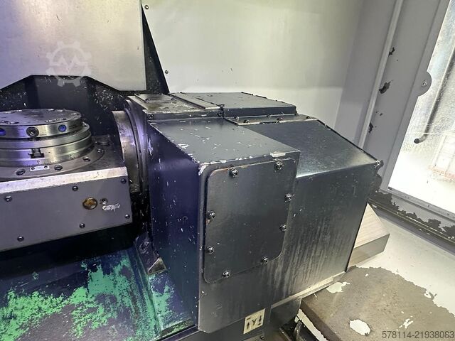 Vertikales Bearbeitungszentrum Doosan DNM 200/5AX