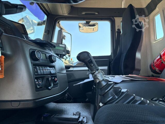 Crane MAN TGS 26.320 + 6x4 FRONT TRACTION + STEERING/LIFT...