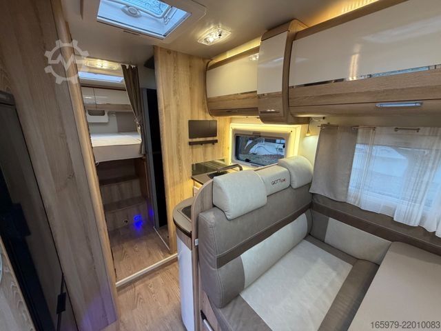 Half-integraal camper GIOTTILINE Therry T32 S