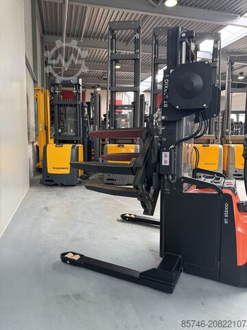 SWE 140 S - sa MENJAČEM PALETA!! TOYOTA SWE 140 S - with PALLETCHANGER !!