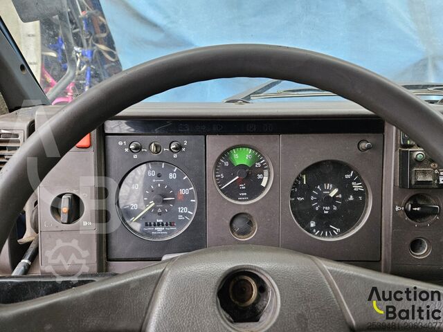 Xe tải tự đổ Mercedes-Benz 814