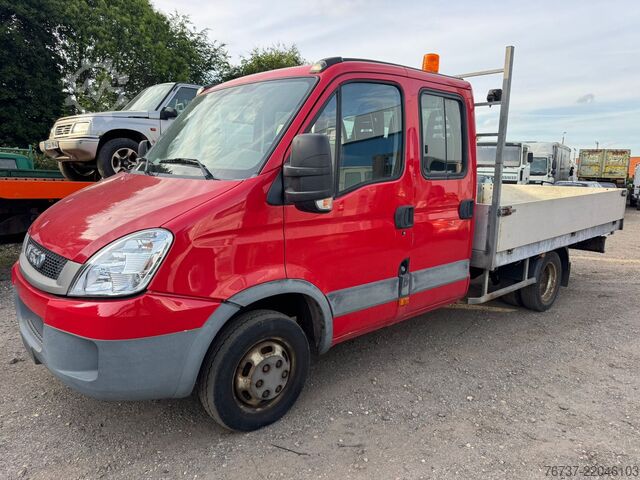 Varebil med dobbelt førerhus Iveco Daily **40C17-EURO5-ENGINE KO**
