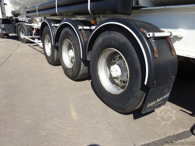 Tankauflieger Benalu CITERNE PULVERULENTE 64000 L