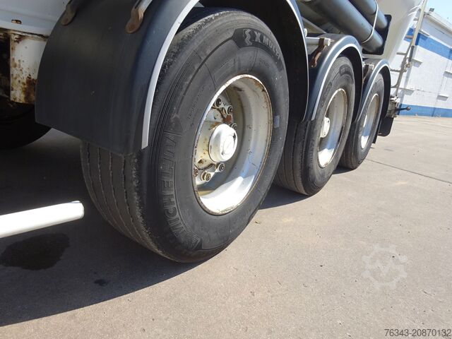 Tankauflieger Benalu CITERNE PULVERULENTE 64000 L