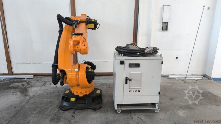 Pramoninis robotas KUKA KRC4 KR 180 R2900 PRIME REFURBISHED