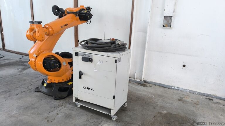 Индустриален робот KUKA KRC4 KR 180 R2900 PRIME TESTED PAINTED