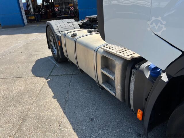 SZM มาตรฐาน Iveco S-WAY 530 / 2x Tank / Intarder / Euro 6E