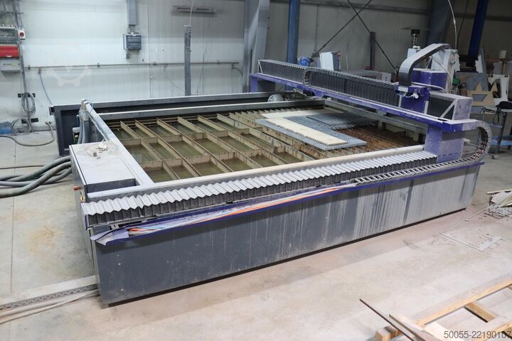 เครื่องตัดด้วยวอเตอร์เจ็ท Härtel Waterjet Ultimate 3U + U-Achse (2530)