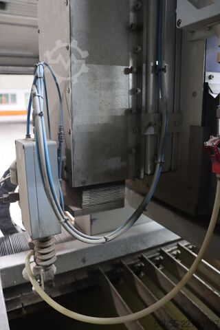 เครื่องตัดด้วยวอเตอร์เจ็ท Härtel Waterjet Ultimate 3U + U-Achse (2530)