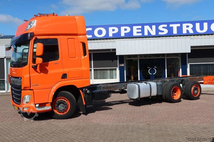 Chassi med hytt DAF CF 450 M4SN3