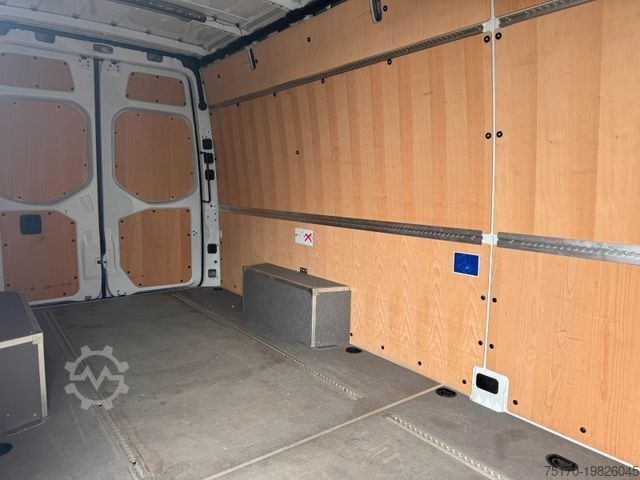 รถตู้หลังคาสูง MERCEDES-BENZ Sprinter 317 CDI 9G 4325 Klima AHK Kamera