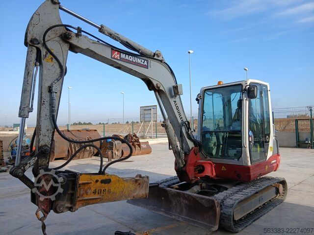 ミニショベル Takeuchi TB250