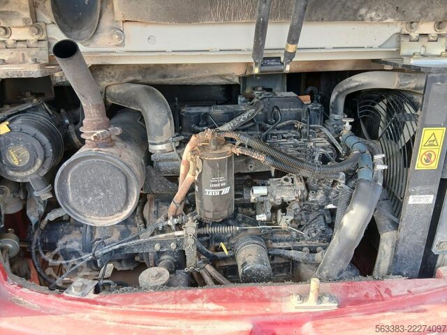 ミニショベル Takeuchi TB250