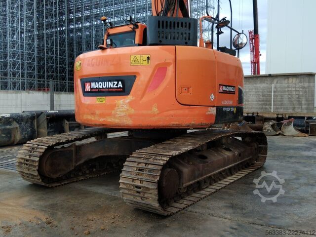 クローラーショベル Doosan DX235LCR