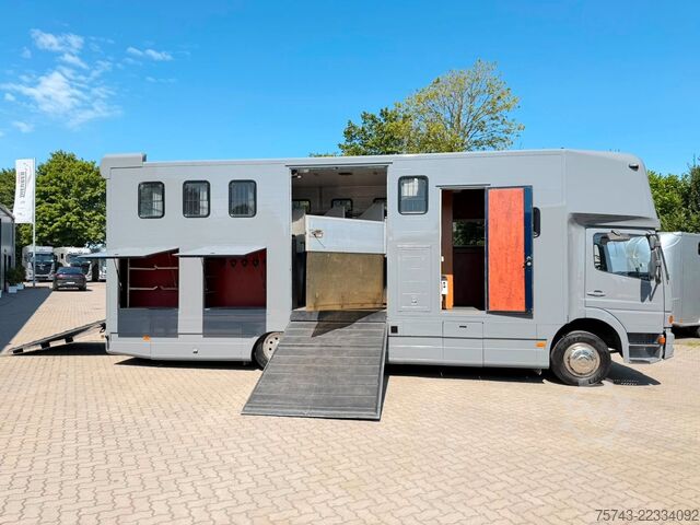 Camion pour bétail MERCEDES-BENZ ATEGO 1218  5  Pferde  Wohnung Dusche