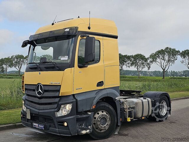 Standaard trekker MERCEDES-BENZ ACTROS 1843