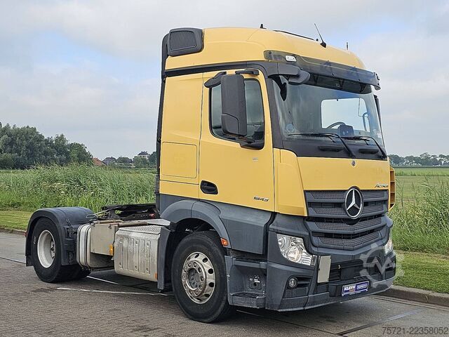 Standaard trekker MERCEDES-BENZ ACTROS 1843