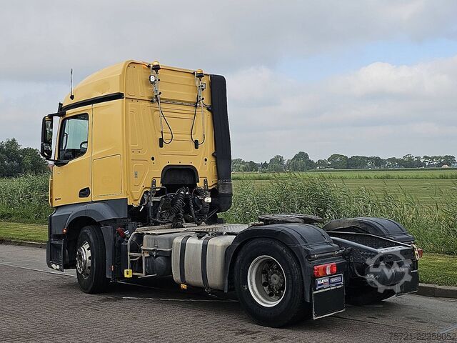 Standaard trekker MERCEDES-BENZ ACTROS 1843