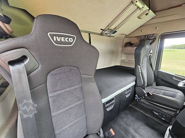 Standaard trekker IVECO S-WAY AS440S49