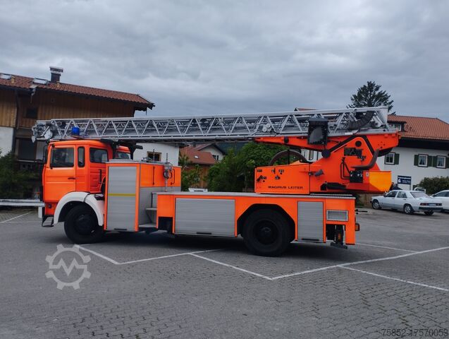 Brandbil Iveco 140-25 A DLK 23/12 Drehleiter Magirus