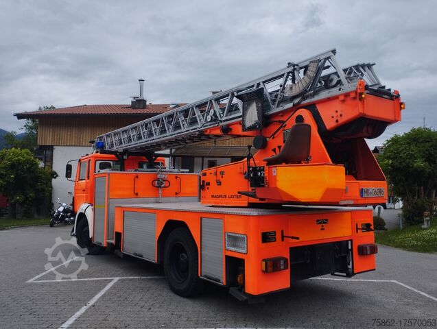 Brandbil Iveco 140-25 A DLK 23/12 Drehleiter Magirus