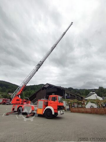 Brandbil Iveco 140-25 A DLK 23/12 Drehleiter Magirus