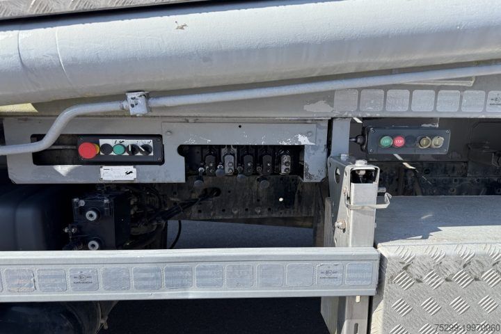 Absetzkipper LKW MAN TGS 18.360 Absetzkipper / Swiss-Vehicle