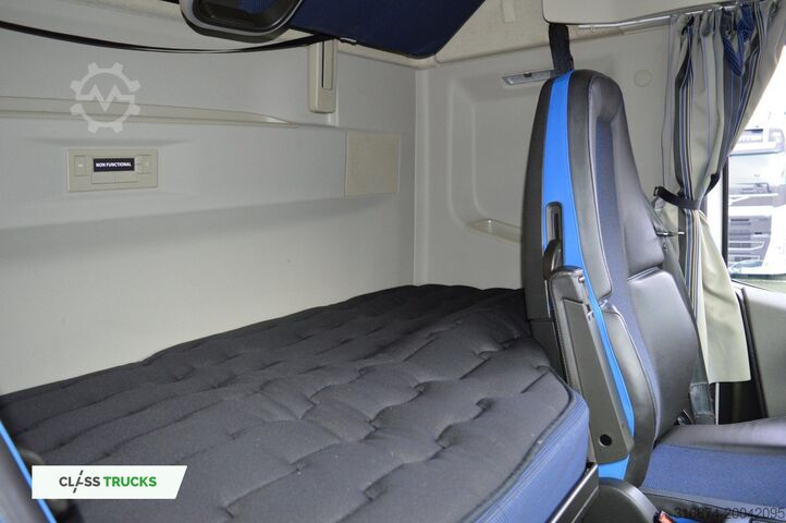 Standarta traktora vienība VOLVO FH 500 Globetrotter XL