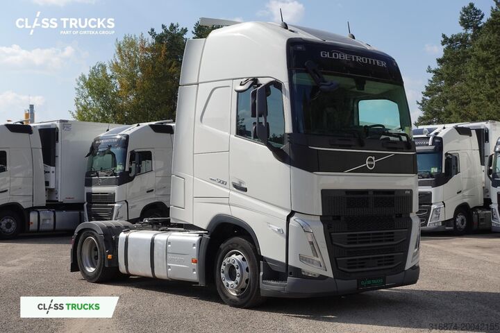Standarta traktora vienība VOLVO FH 500 Globetrotter XL Varios