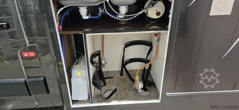 Verkaufswagen Food Truck Jausenmobil Renault Master Frühstücksmobil Jausenmobil