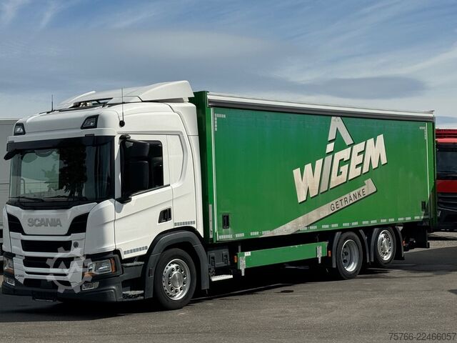 Truk minuman SCANIA P 320 / LBW / 2 x AHK / LENKACHSE / 18 PAL