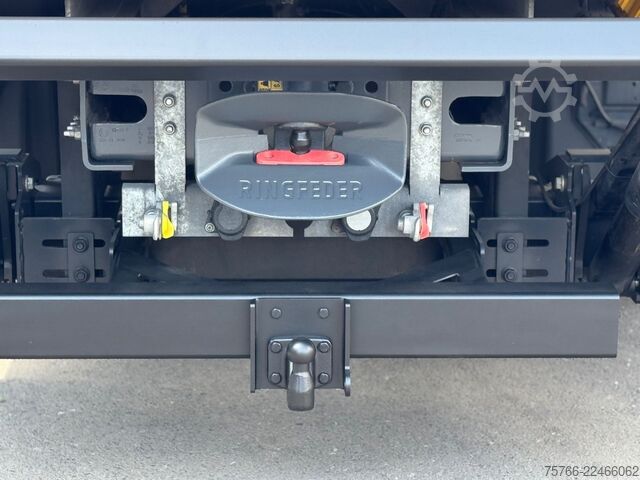 Truk minuman SCANIA P 320 / LBW / 2 x AHK / LENKACHSE / 18 PAL