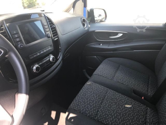 Van diperibadikan Mercedes-Benz Vito 116 cdi Compact 4x4 tourer select auto my20