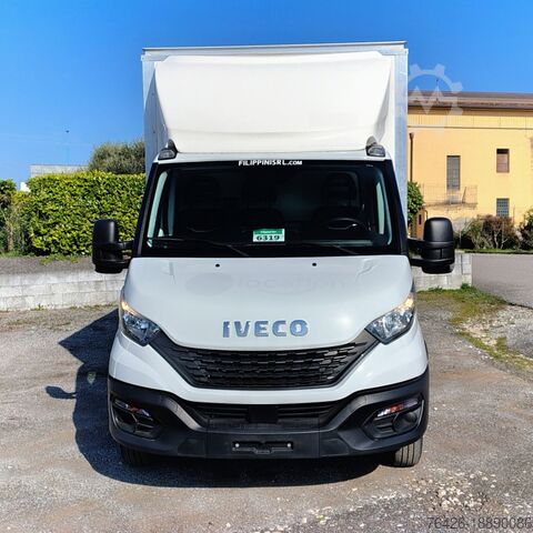 Xe thùng có bệ thủy lực Iveco Daily 35 160