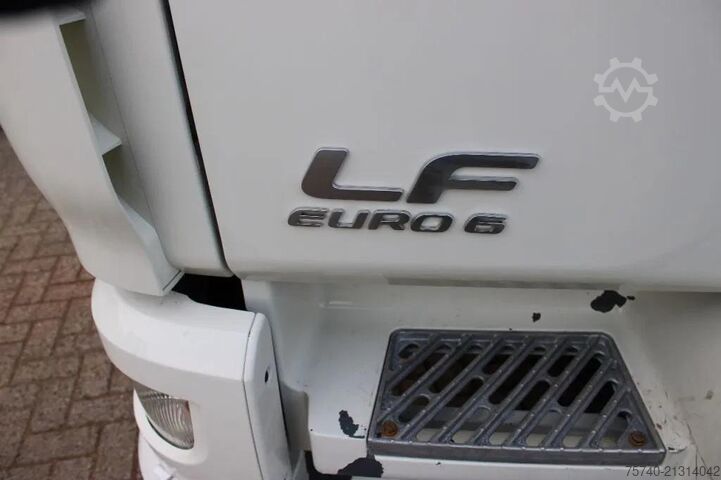 Refrigerated/freezer transport DAF LF 250 + CARRIER XARIOS 500 + 16T EURO 6 + PERF...