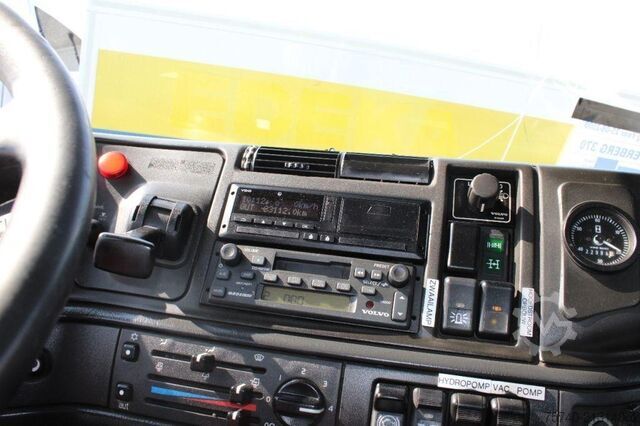 Vehículo de succión Terberg FM 1450 WITTIG VACUM SYSTEM + TIPPER + FULLY WO...