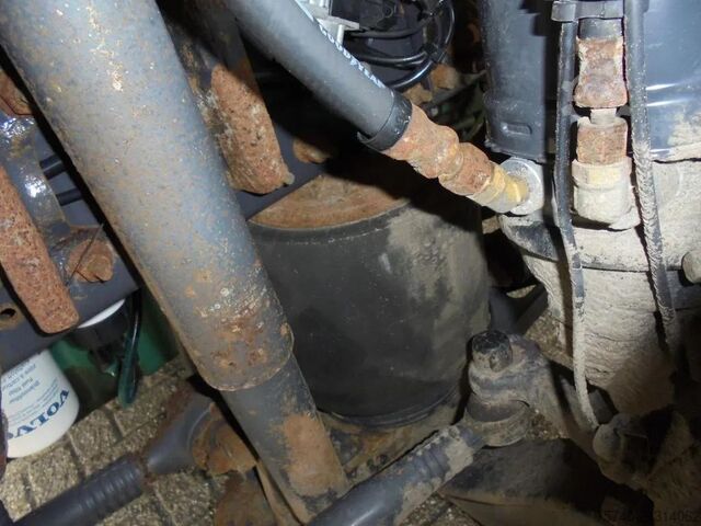 Транспорт на коне Volvo FM 9.310 + Euro 5 + Manual + Horse transport